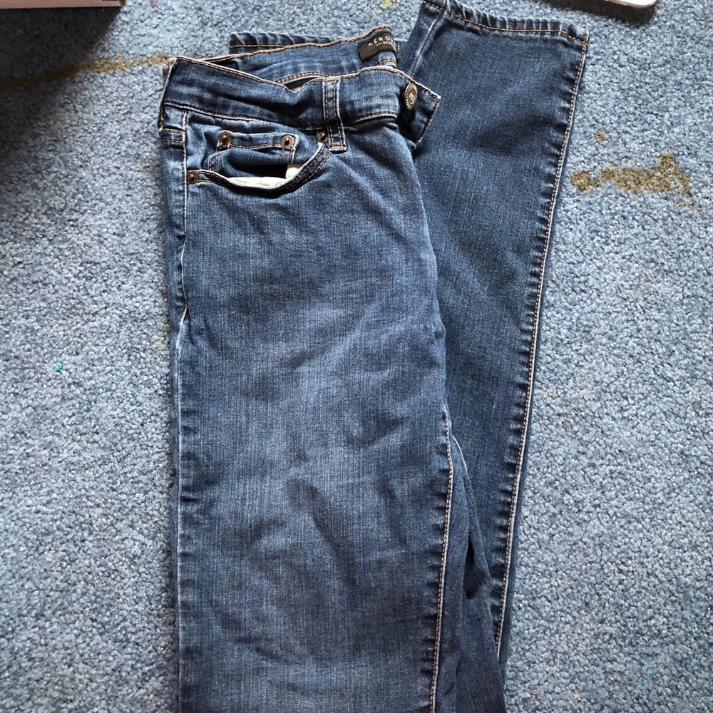 skinny blue jeans